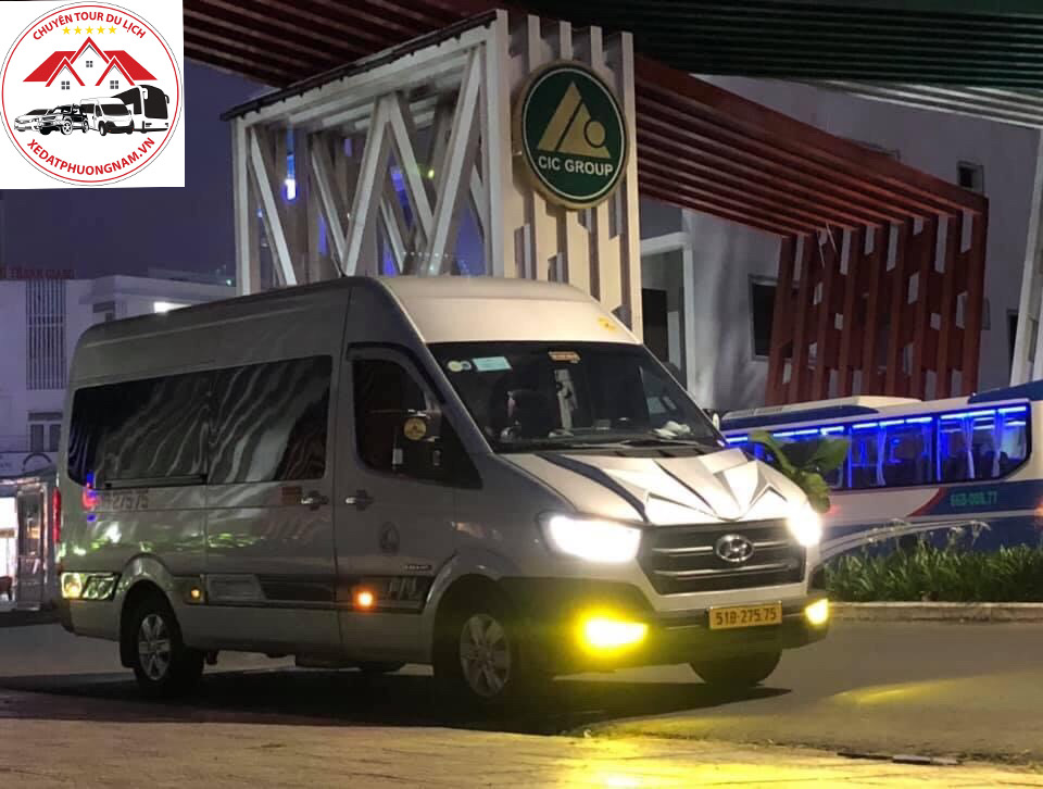 thuê xe đi sân bay